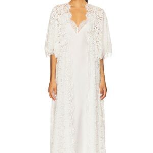 Homebodii Saskia Robe Ivory